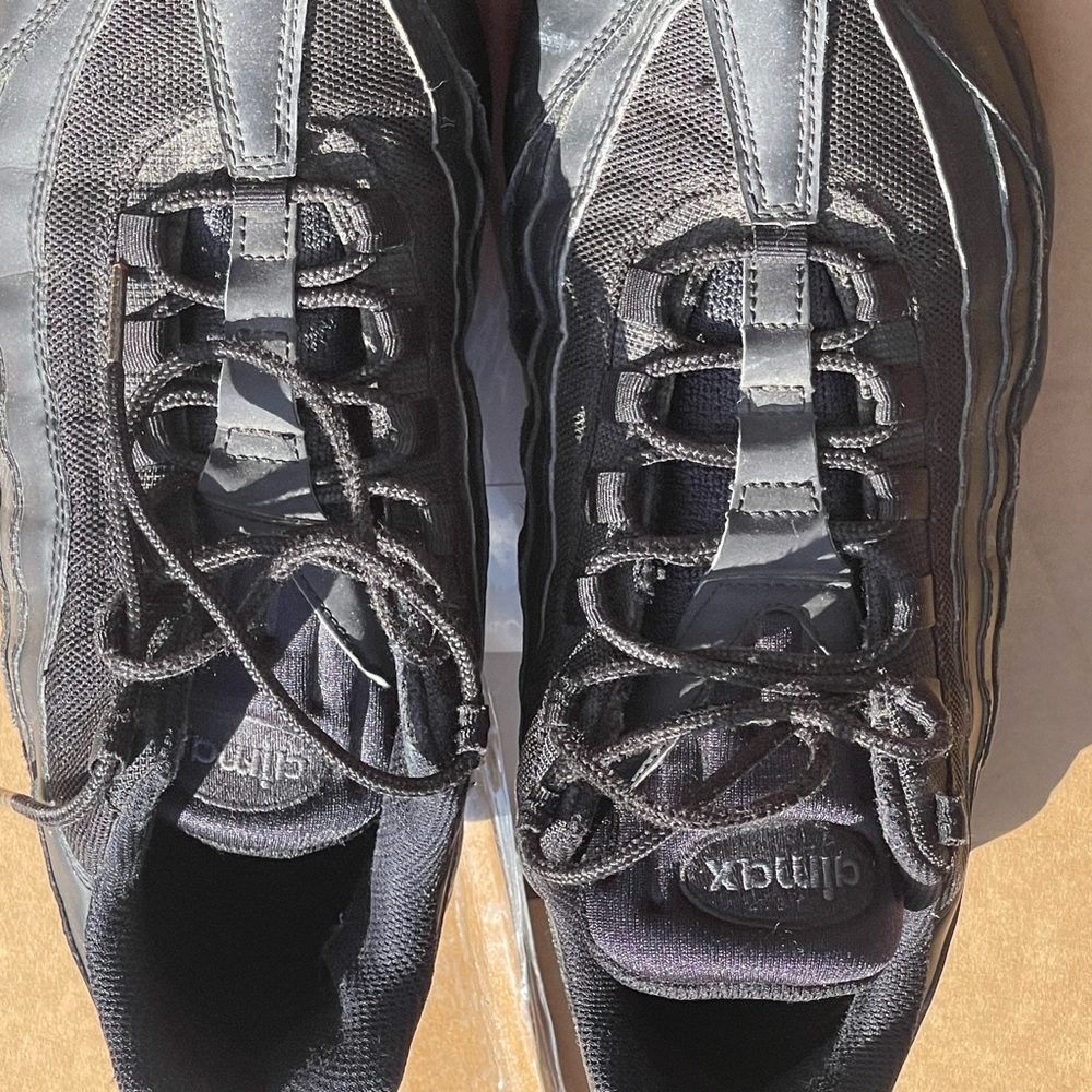 Nike Black Knit Sneakers